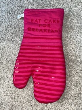 Kate Spade Eat Cake For Breakfast Oven Mitt  Pink